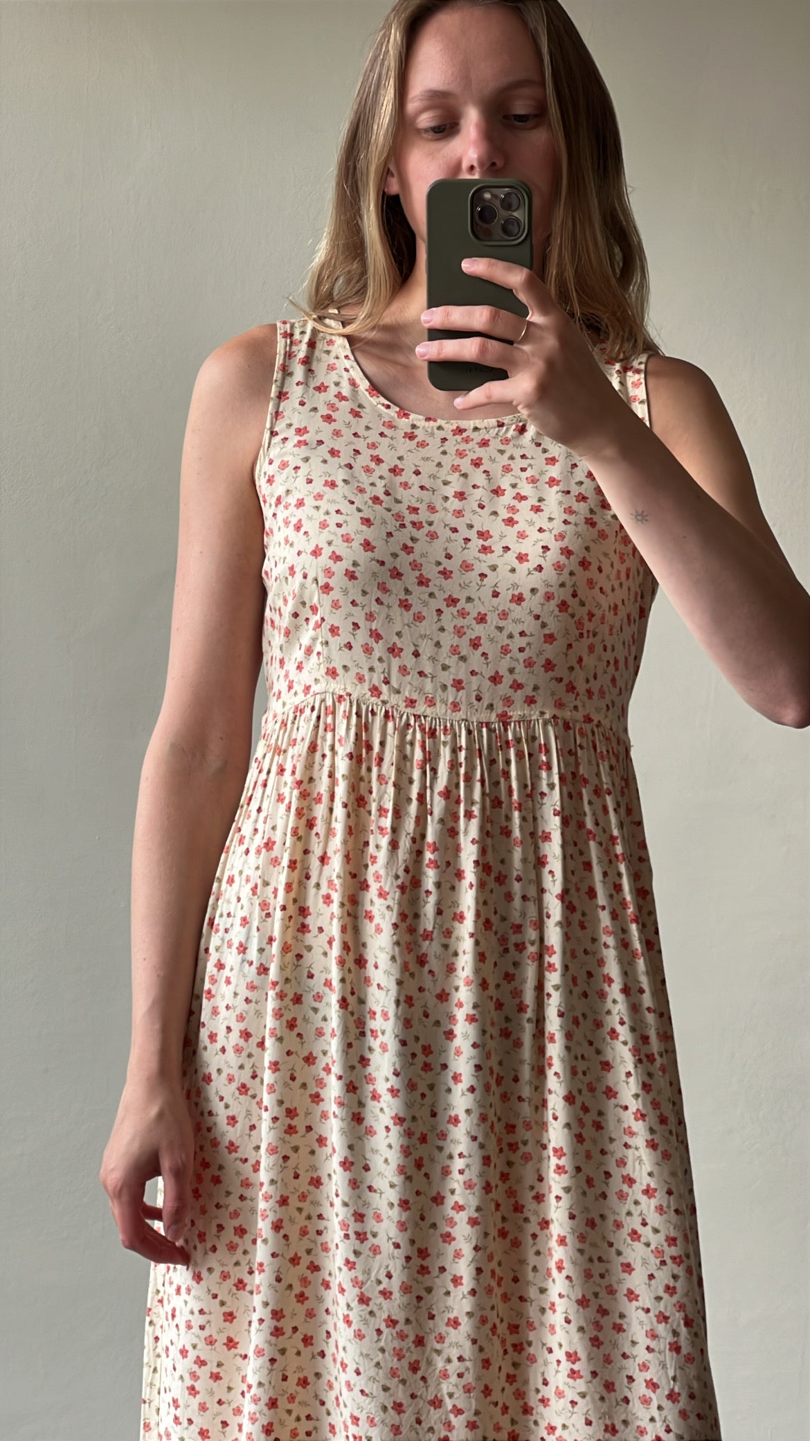 Vintage flower dress
