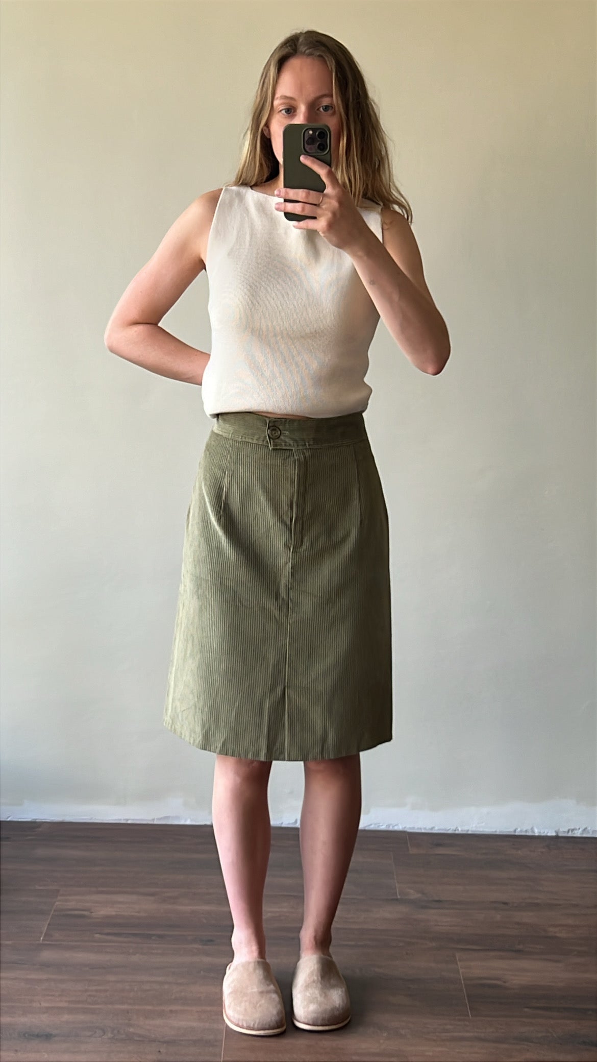 Corduroy skirt
