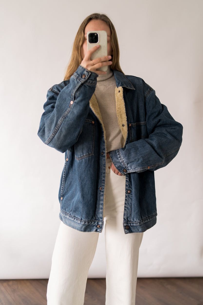 Oversized Levi's jacket