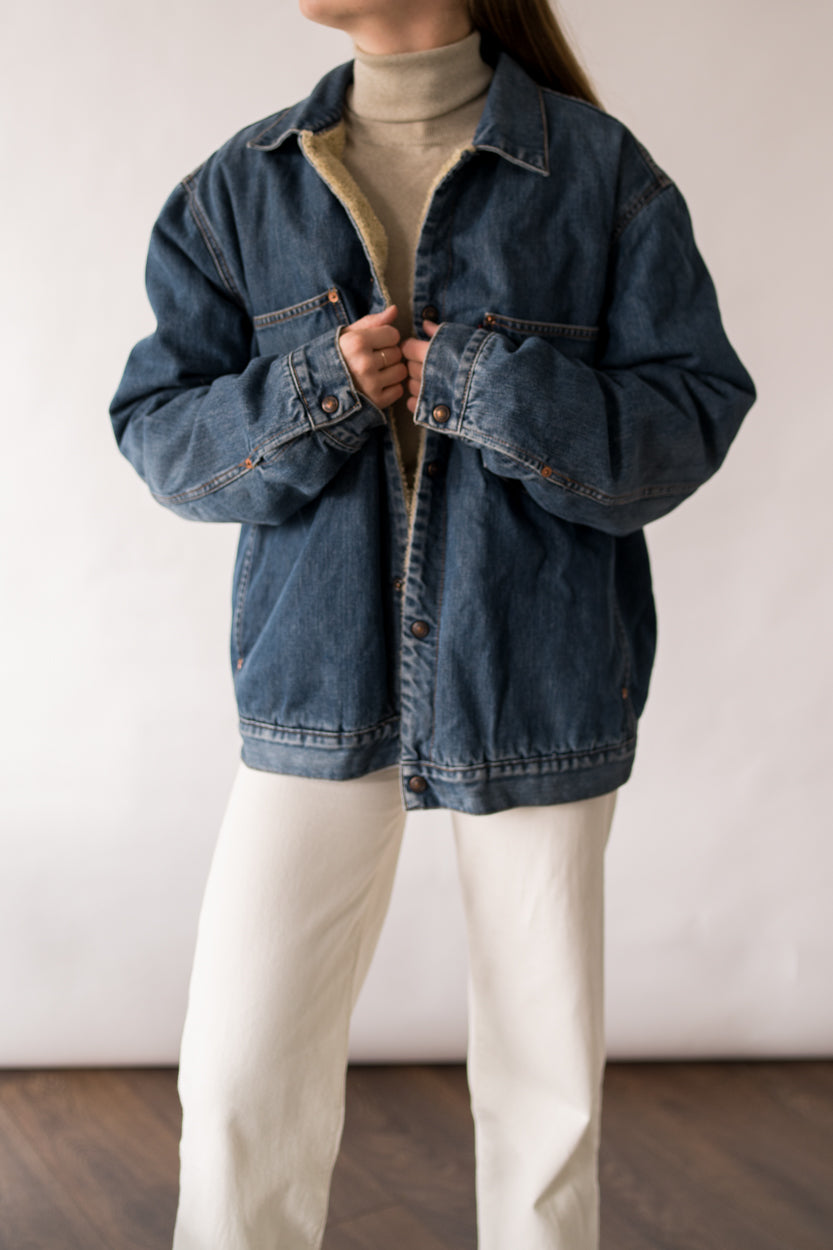 Oversized Levi's jacket