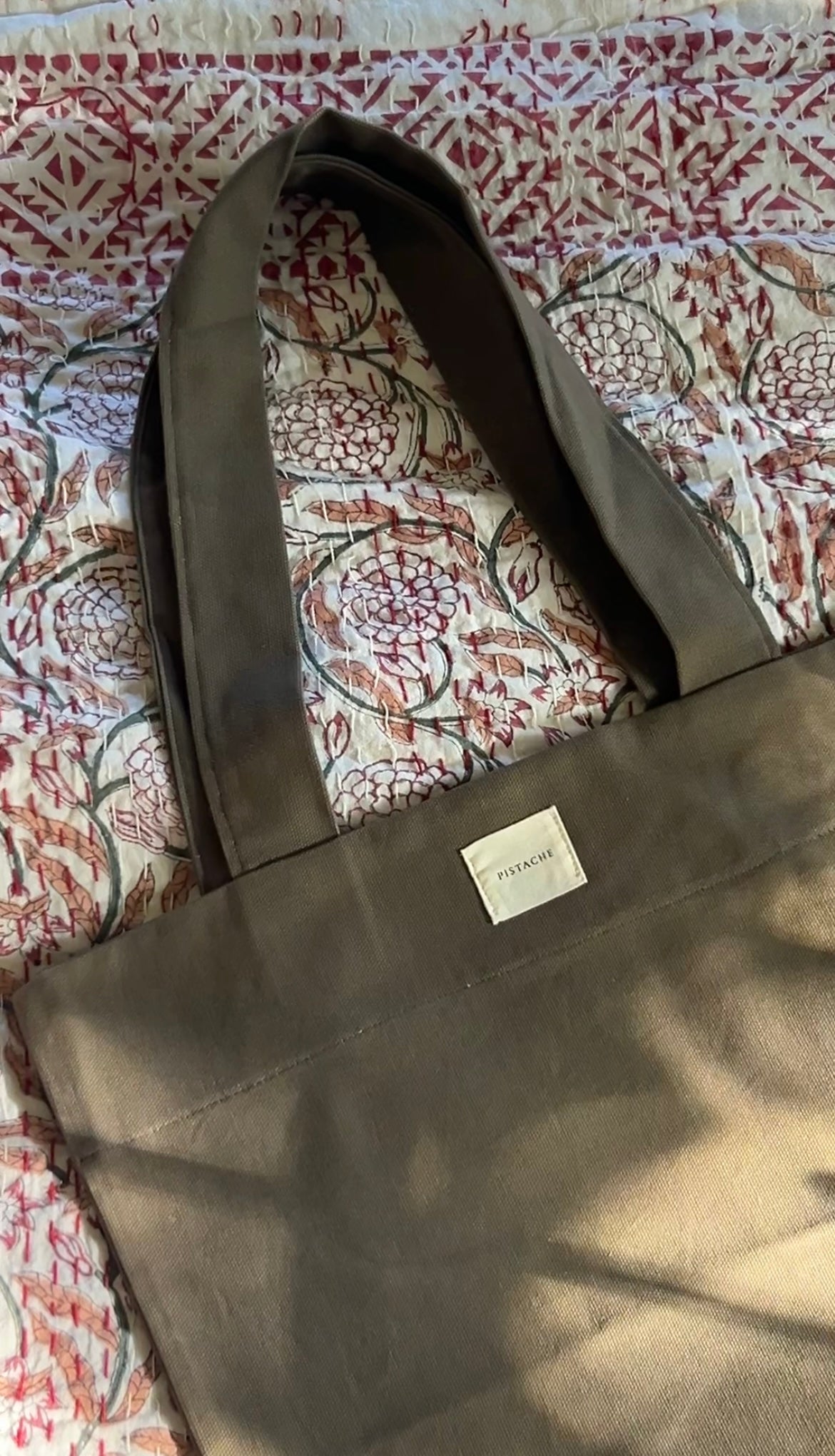 Handmade pistache totebag