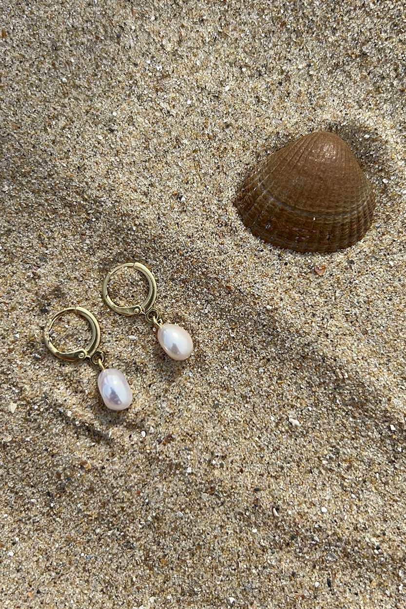 Estée earrings