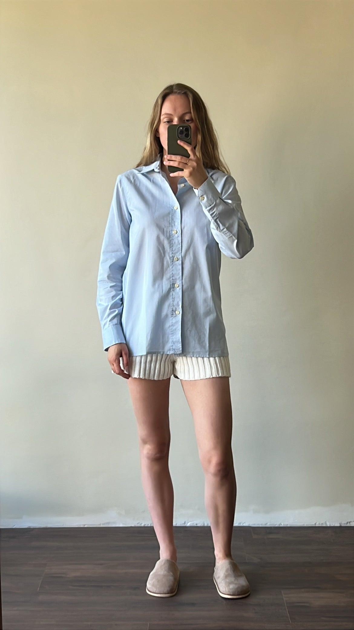 Shirt with stripes
