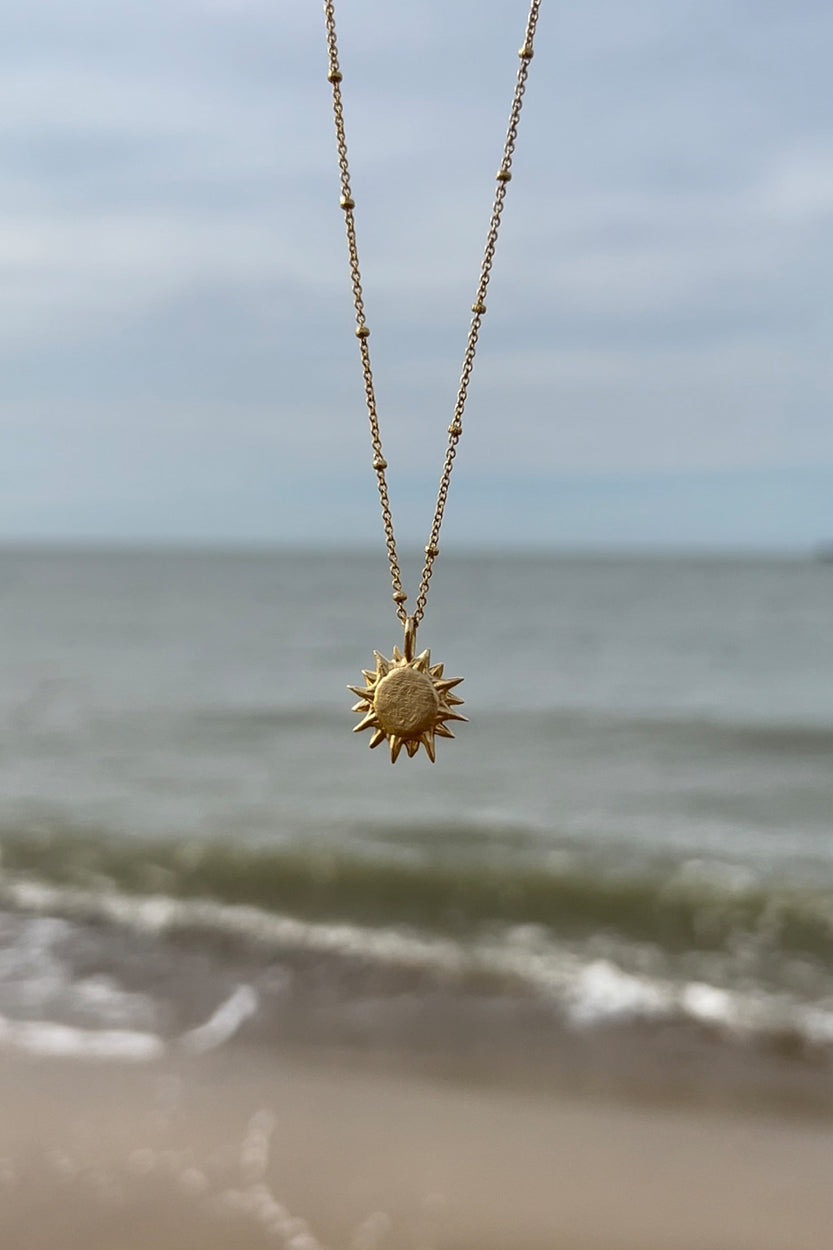 Solea necklace