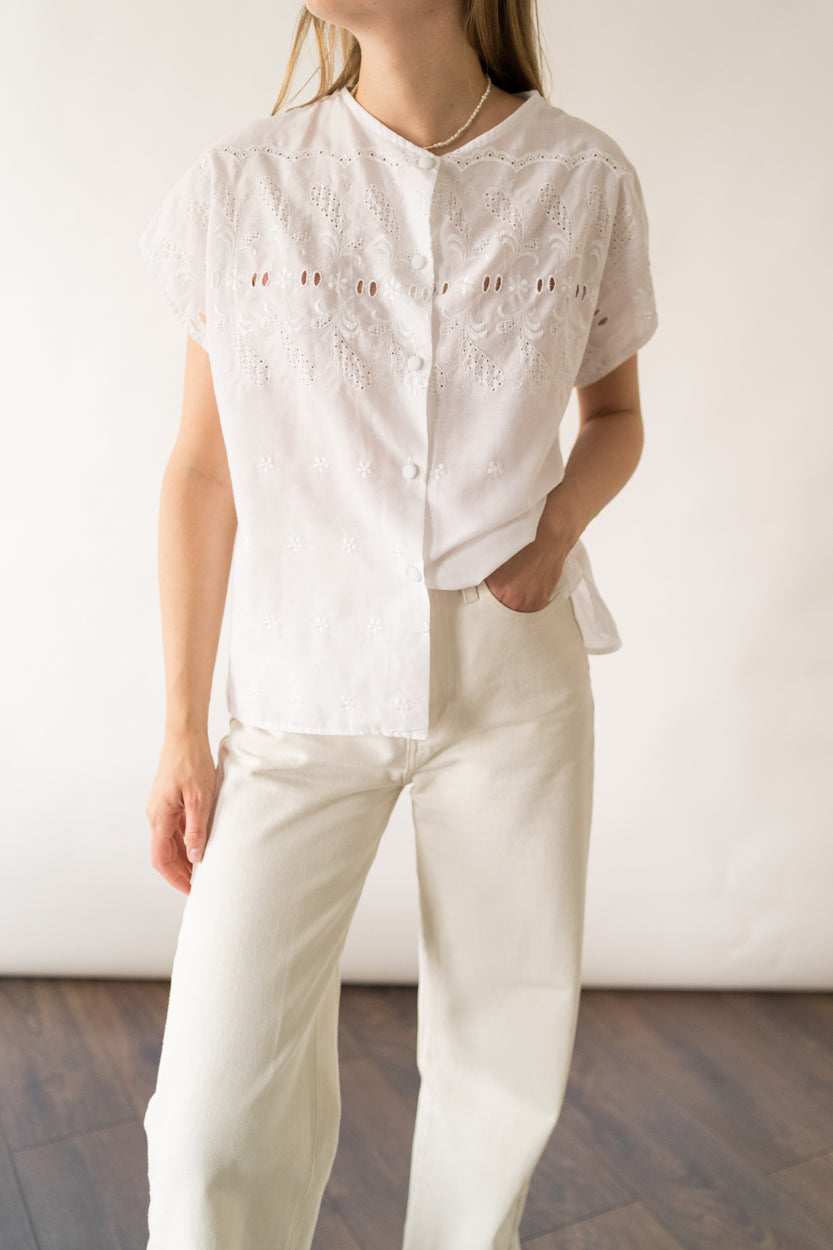 T-shirt blouse