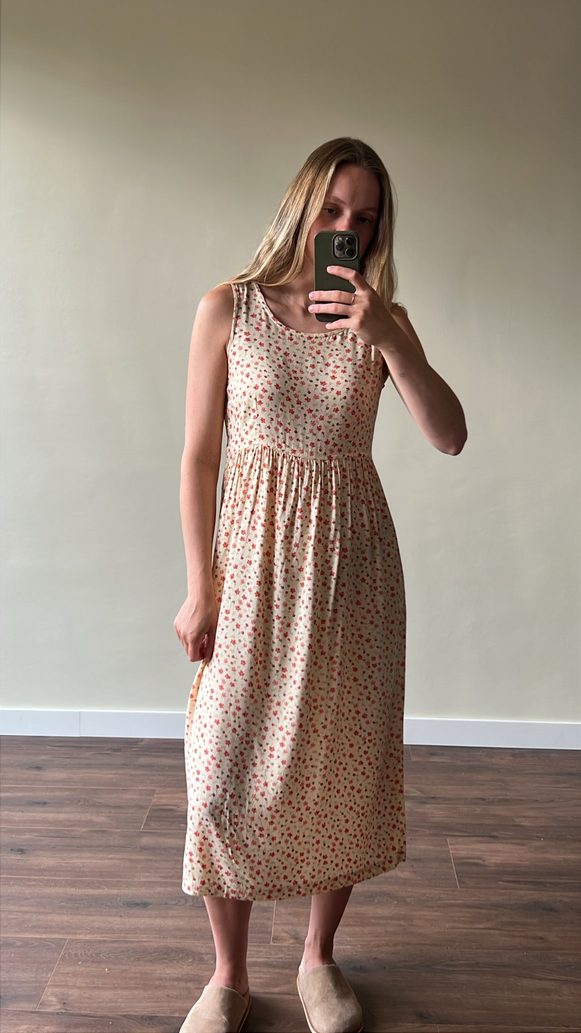 Vintage flower dress