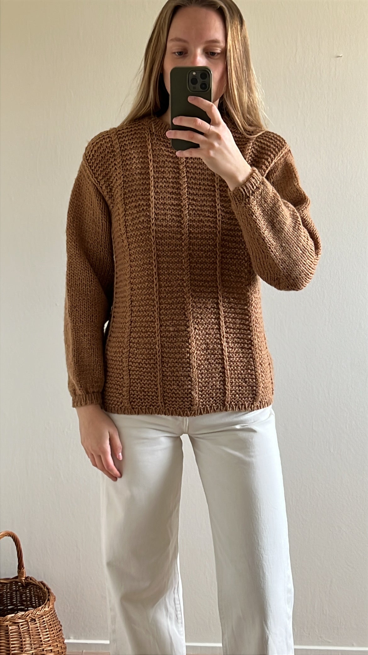 Vintage woolen knit