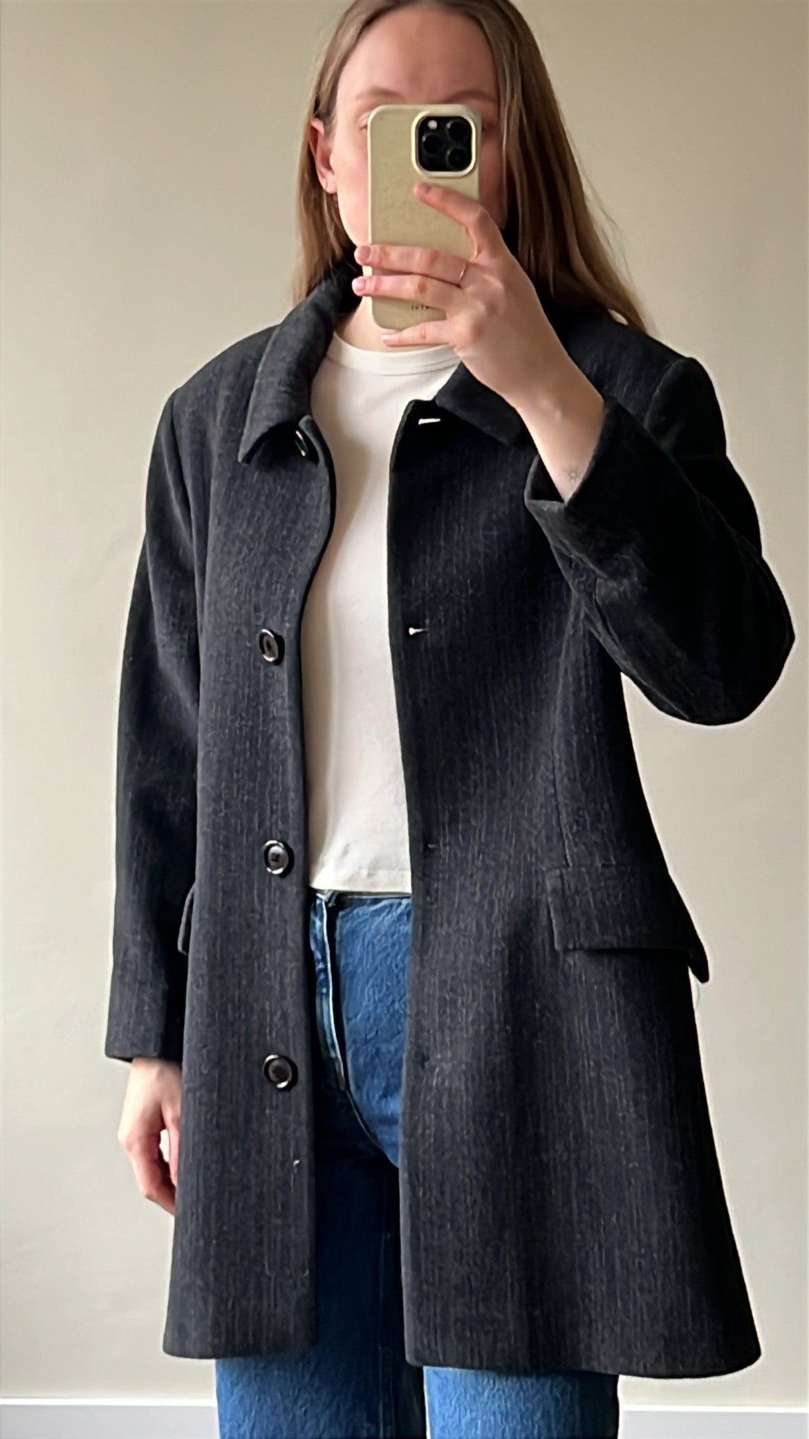 Woolen coat
