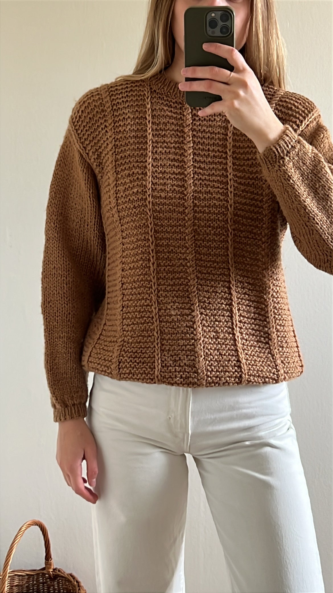Vintage woolen knit