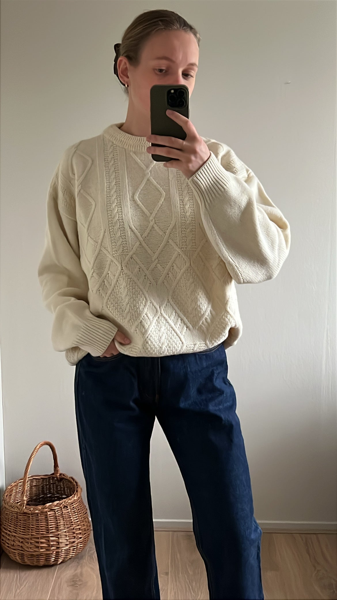 Vintage woolen knit