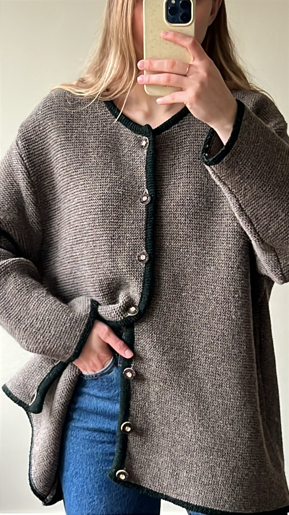 Vintage woolen knit