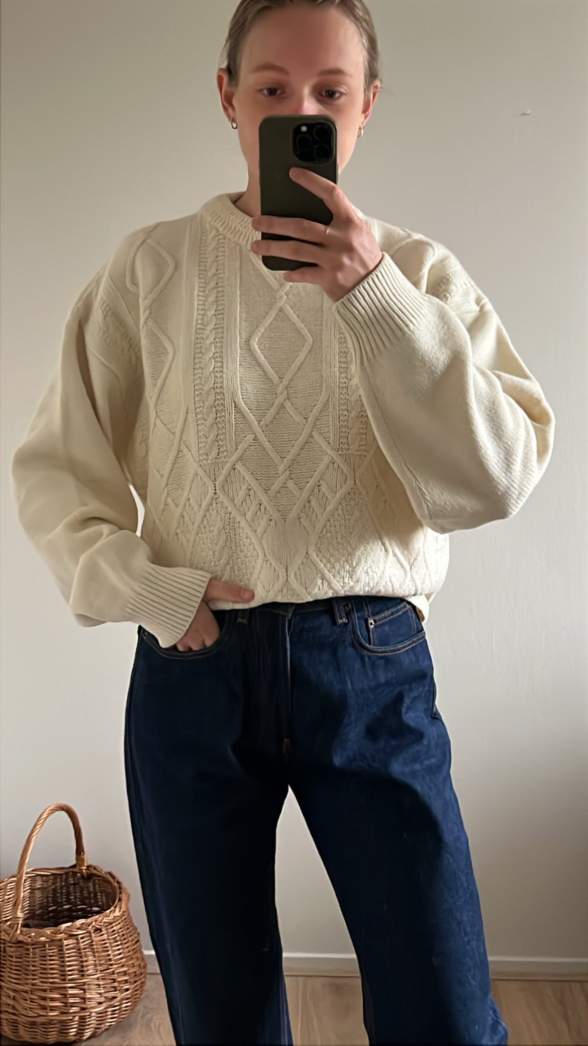 Vintage woolen knit
