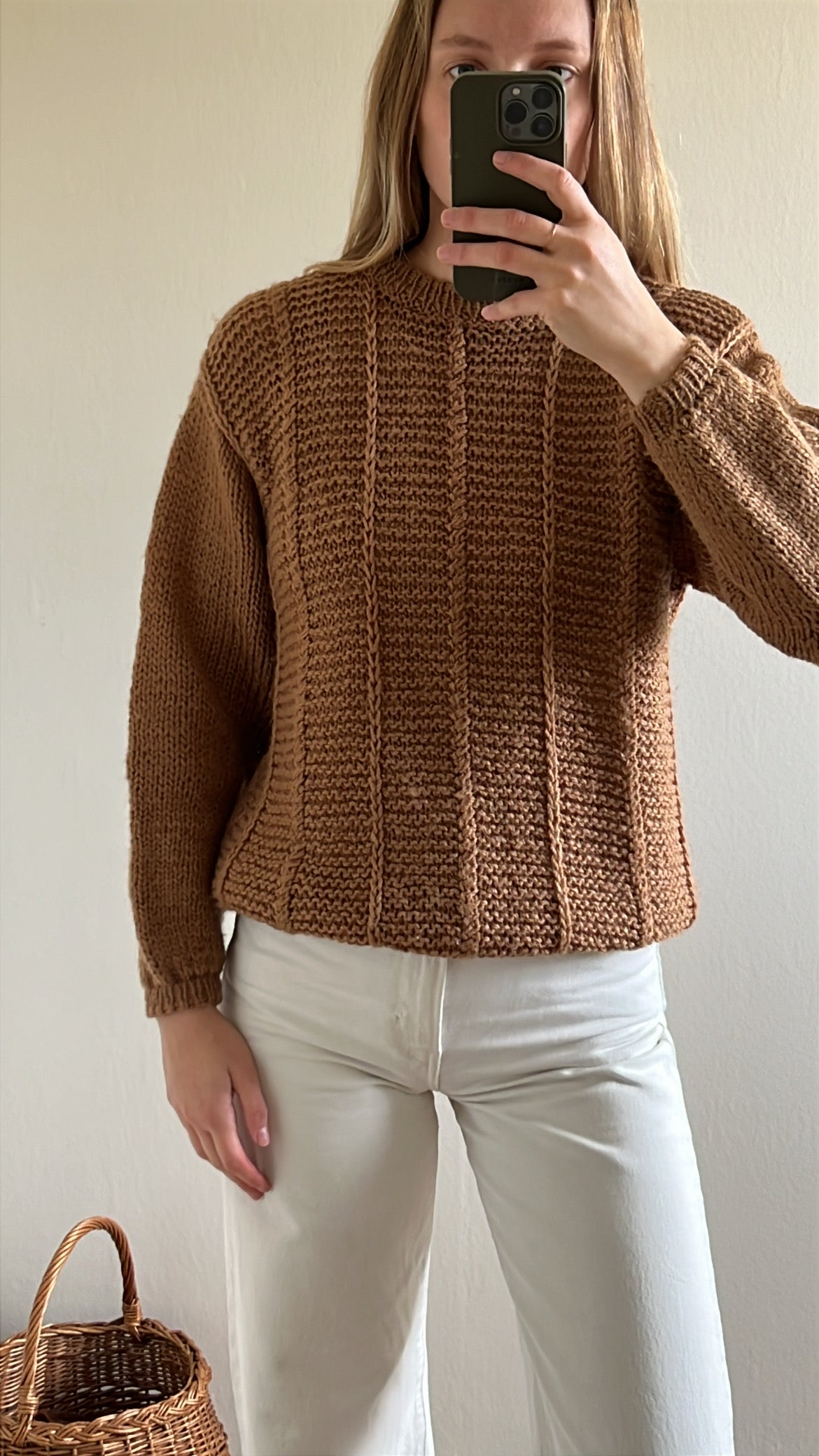 Vintage woolen knit