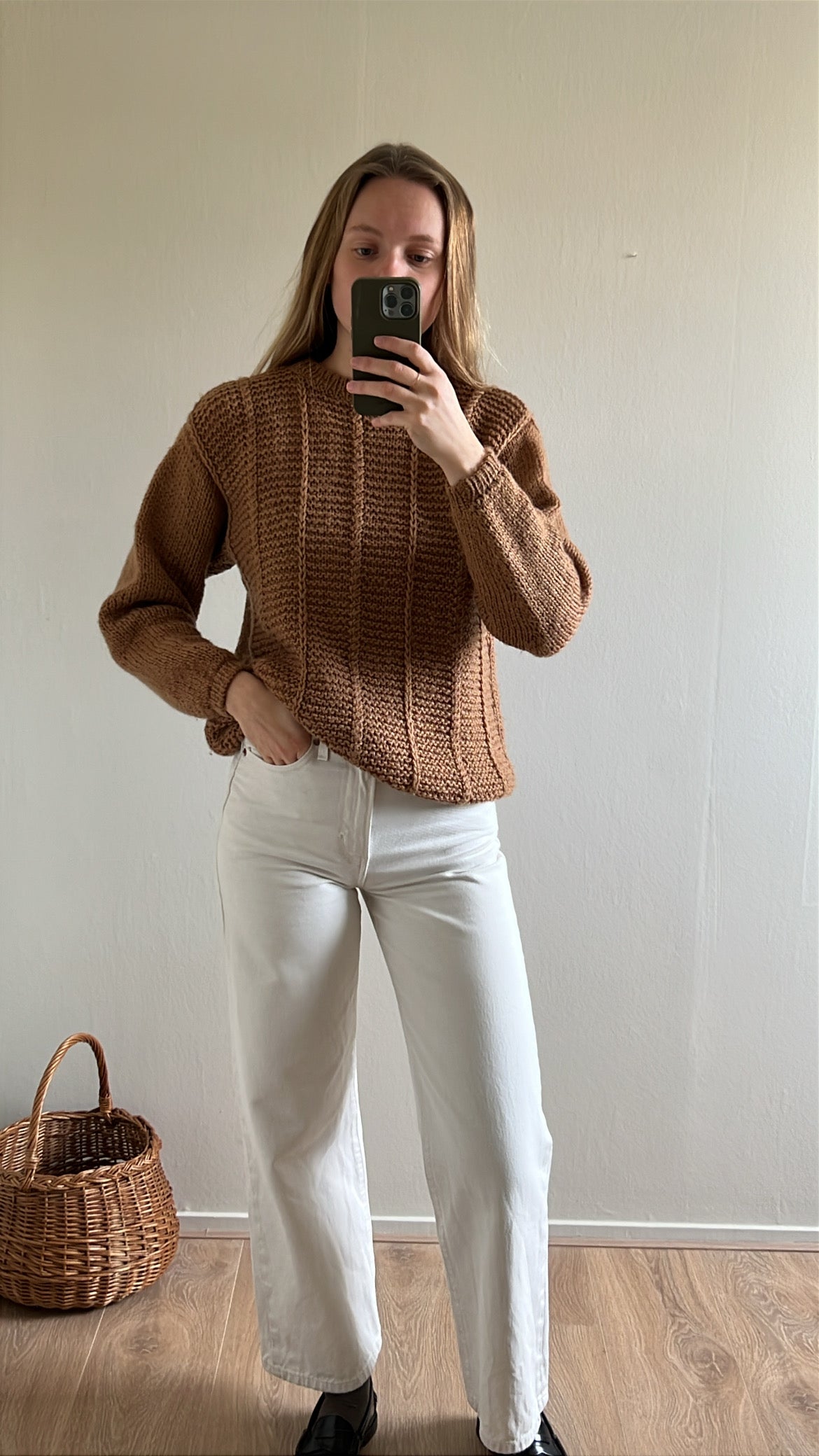 Vintage woolen knit