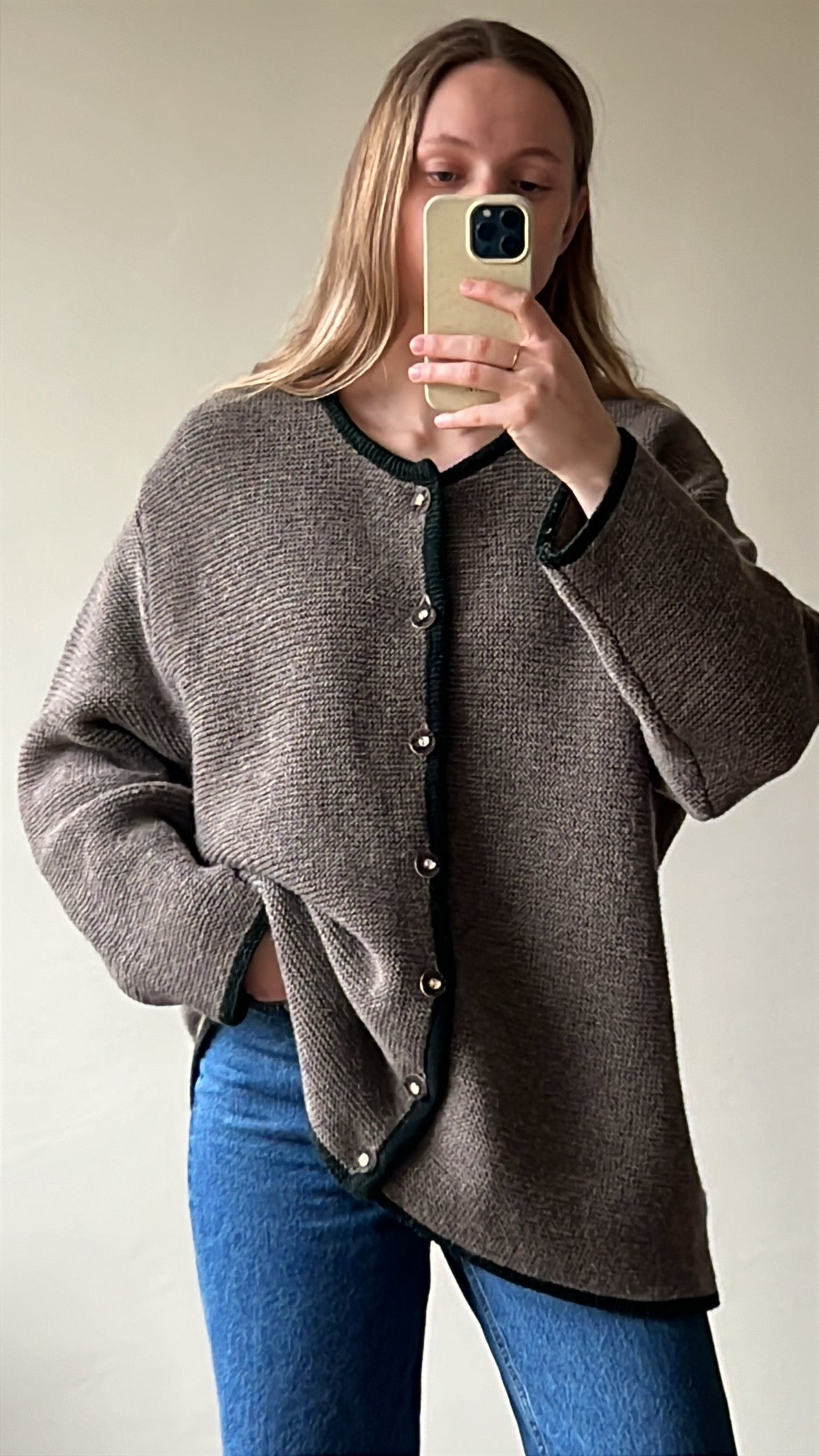 Vintage woolen knit