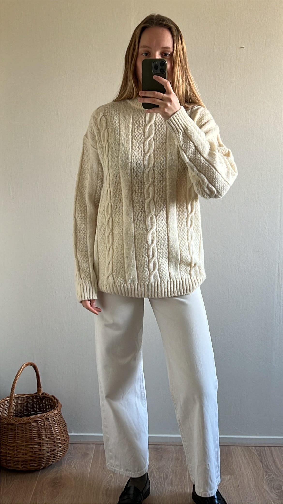 Vintage woolen knit